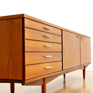 LONG MID CENTURY TEAK CREDENZA BY WHITE & NEWTON