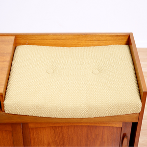 MID CENTURY ENTRYWAY BENCH IN TEAK BY CHIPPY HEATH