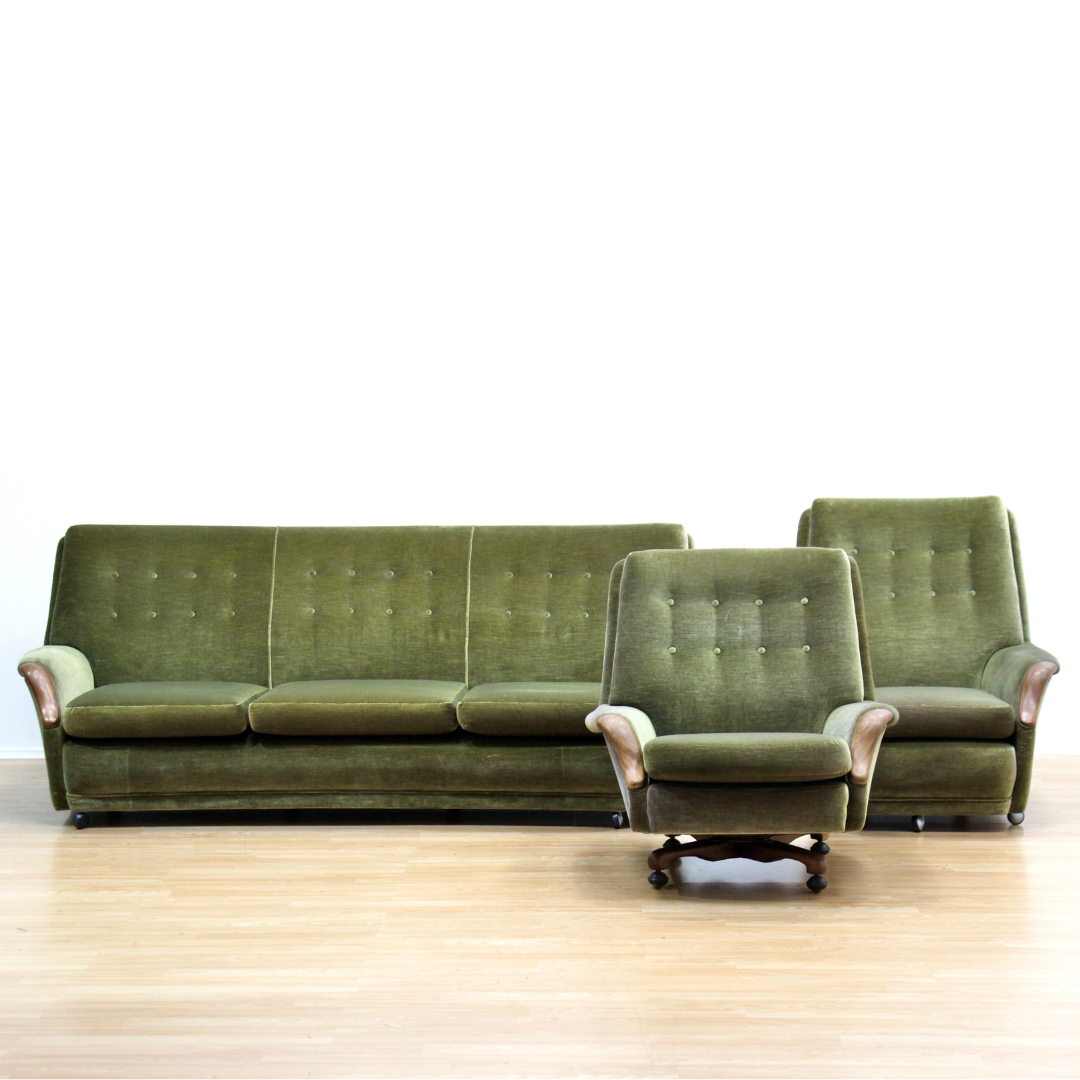 MID CENTURY GREEN VELVET SOFA & CHAIRS BY HEALS OF LONDON