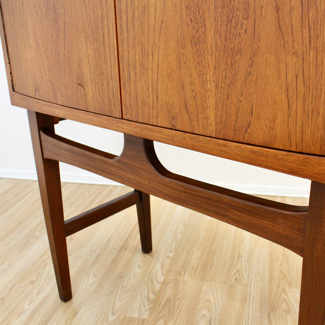 MID CENTURY NORWEGIAN TEAK BAR CABINET BY TORBJØRN AFDAL