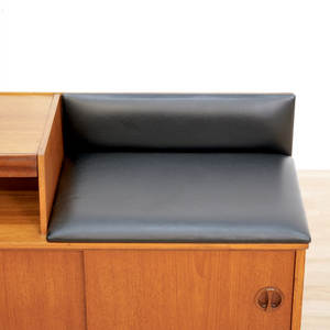 MID CENTURY ENTRYWAY BENCH IN TEAK BY CHIPPY HEATH
