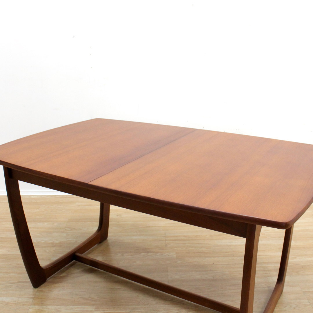 MID CENTURY DINING TABLE & CHAIRS BY PORTWOOD FURNITURE