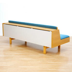 DANISH MODERN 'GE-248' DAYBED BY HANS J. WEGNER FOR GETAMA