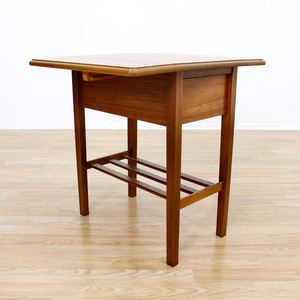 MID CENTURY TEAK SIDE TABLE WITH DRAWER