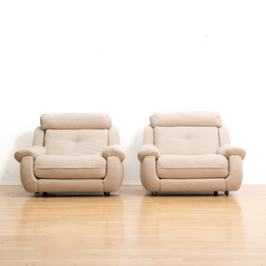 PAIR OF 1970S POST MODERN LOUNGE CHAIRS IN BOUCLE BY ENGLANDER
