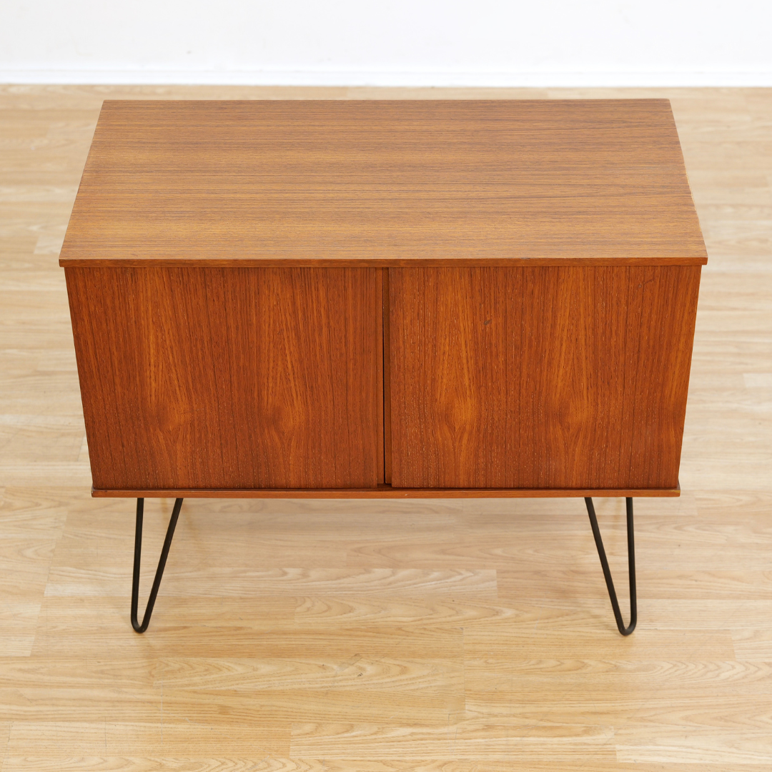 MID CENTURY TEAK VINYL RECORD STORAGE CABINET ON HAIRPIN LEGS