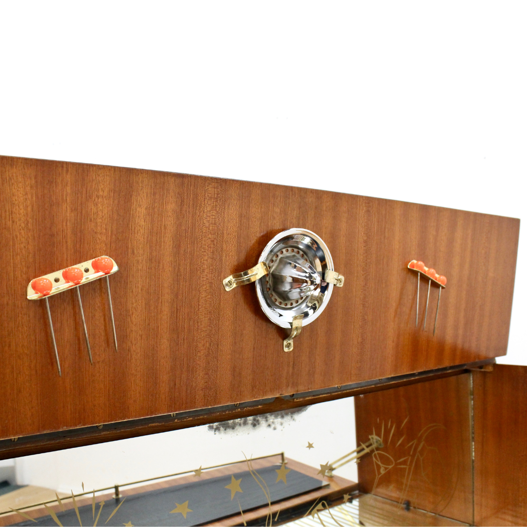MID CENTURY WALNUT LIQUOR CABINET HOME BAR