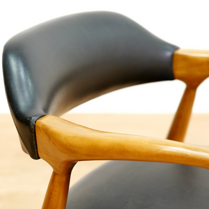 MID CENTURY ENGLISH DESK CHAIR IN OAK