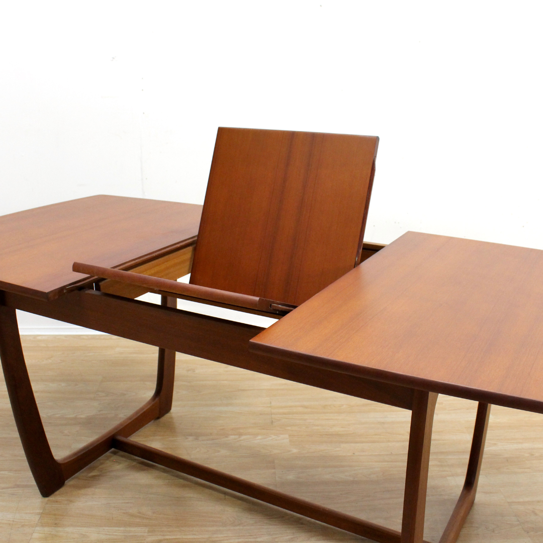 MID CENTURY DINING TABLE & CHAIRS BY PORTWOOD FURNITURE