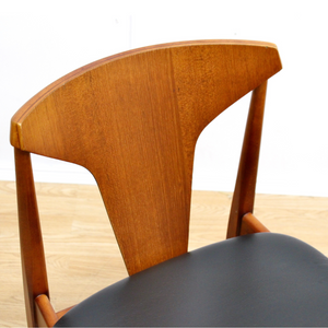 SET OF SIX MID CENTURY DINING CHAIRS BY ELLIOTS OF NEWBURY