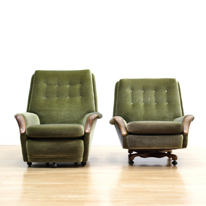MID CENTURY GREEN VELVET SOFA & CHAIRS BY HEALS OF LONDON