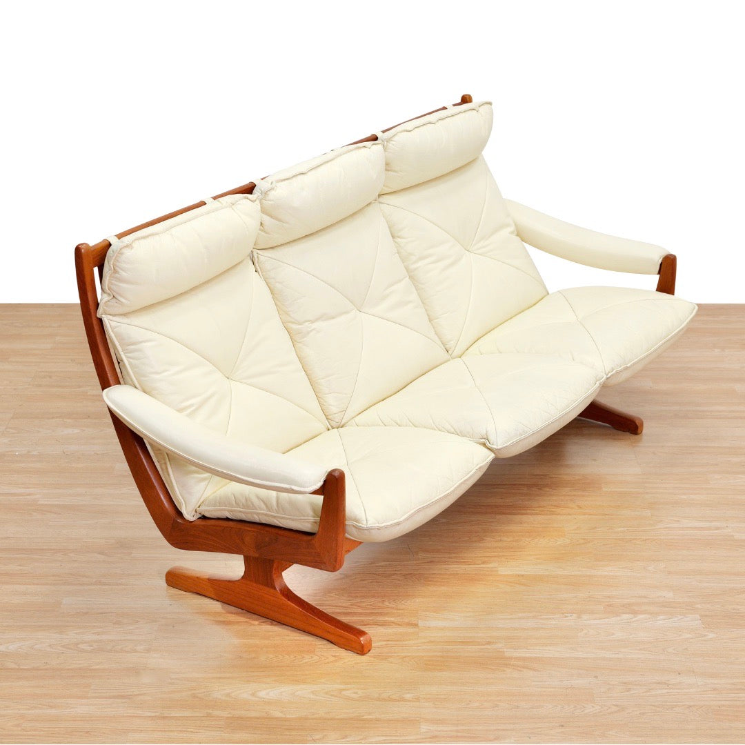 VINTAGE SCANDINAVIAN DESIGN LEATHER SOFA SET BY SODA GALVANO FOR LIED MOBLER