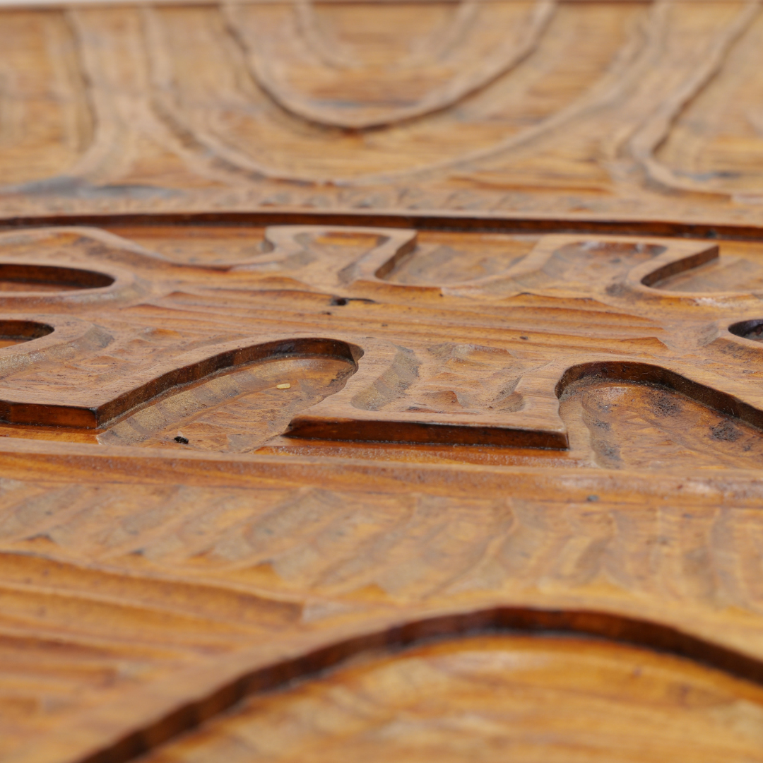 1970S HAND CARVED BRUTALIST DINING SET BY AQUARIUS ENTERPRISES AFRICA
