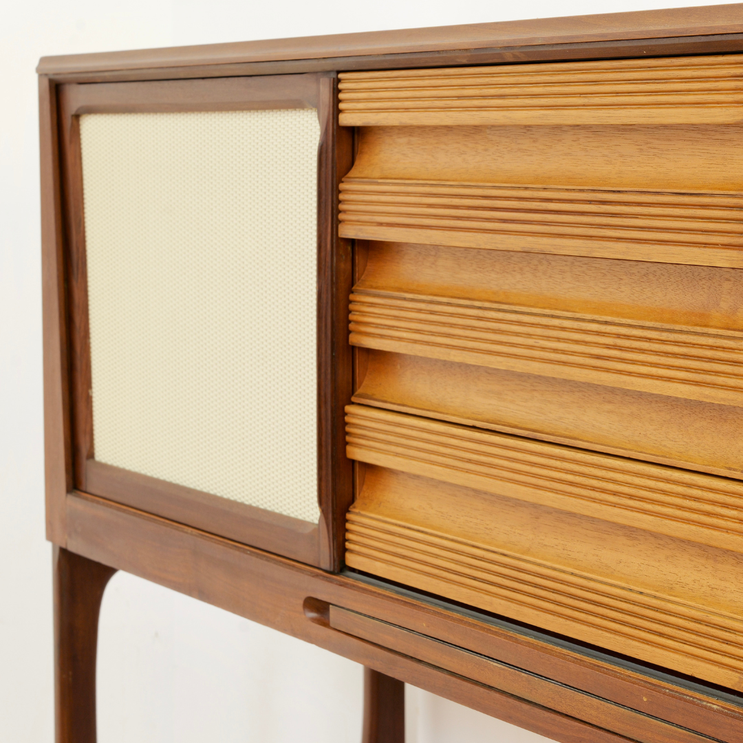 MID CENTURY SPACE SAVING DINING SET AND CREDENZA BY ELLIOTS OF NEWBURY
