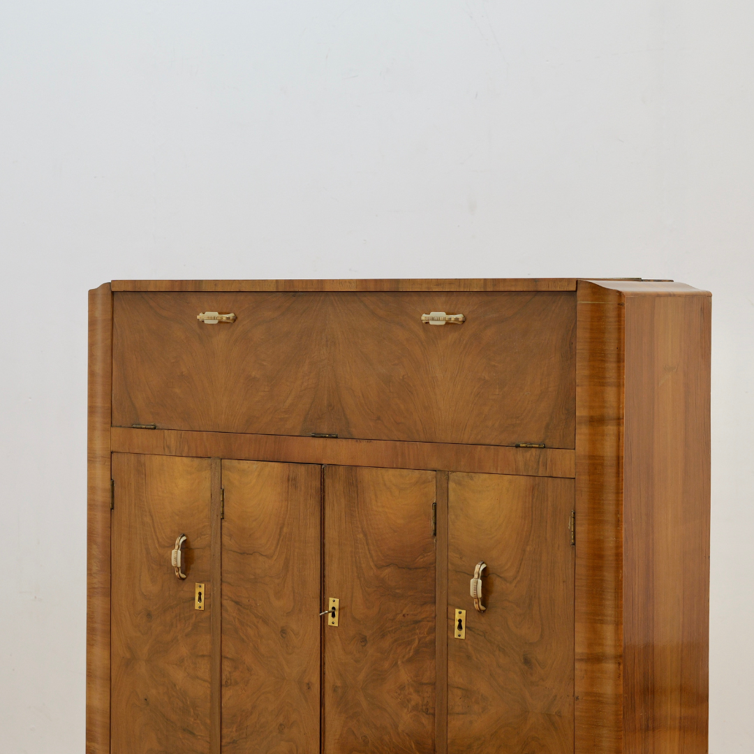 1930S ENGLISH ART DECO WALNUT BURL DRY BAR LIQUOR CABINET