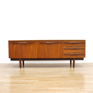 MID CENTURY LONG TEAK CREDENZA BY STONEHILL FURNITURE