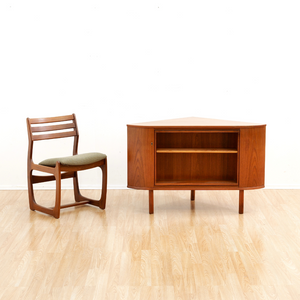 MID CENTURY TEAK REVOLVING CORNER BAR BY SIESTA