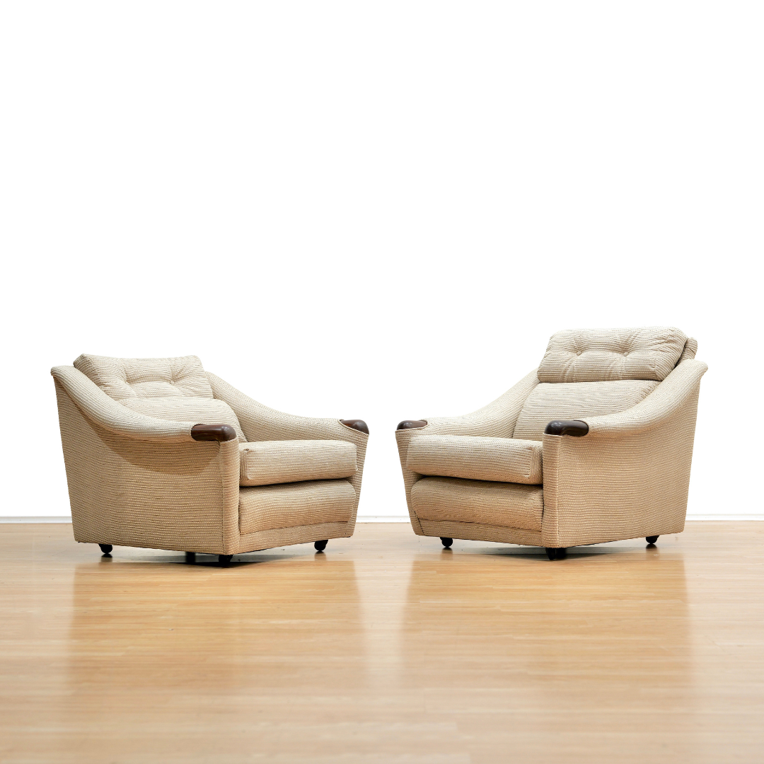 Pair of 1970s His & Her Lounge Chairs by G Plan