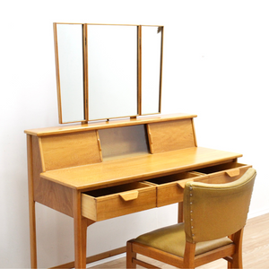 MID CENTURY OAK VANITY BY HEALS OF LONDON