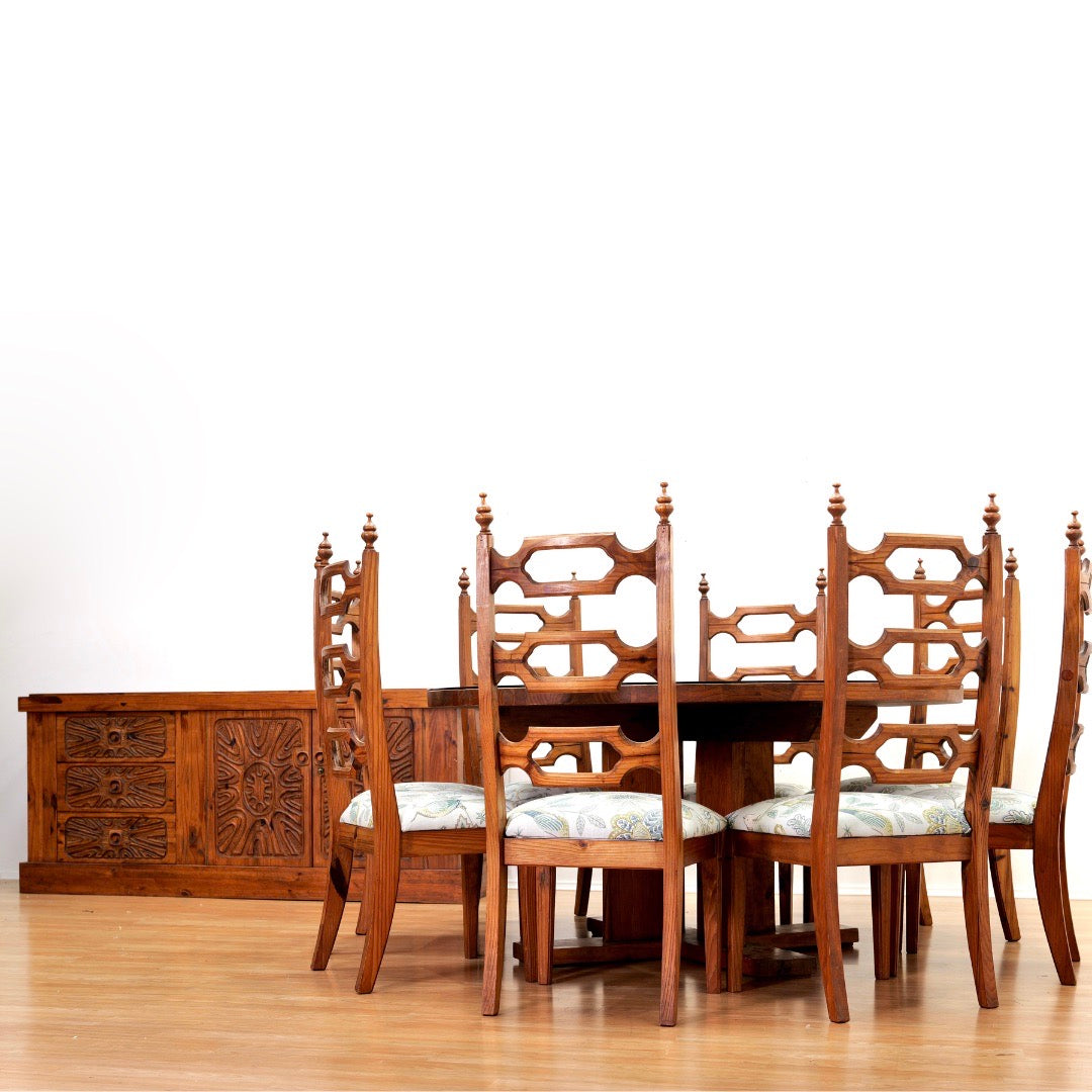 1970S HAND CARVED BRUTALIST DINING SET BY AQUARIUS ENTERPRISES AFRICA