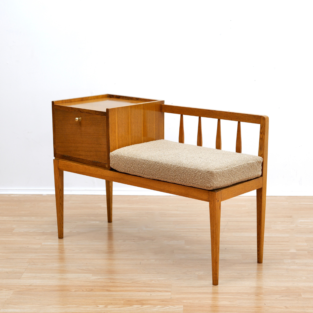 Mid Century Entryway Bench in Oak & Boucle