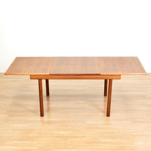 1960S EXTENDING TEAK DINING TABLE BY WHITE & NEWTON