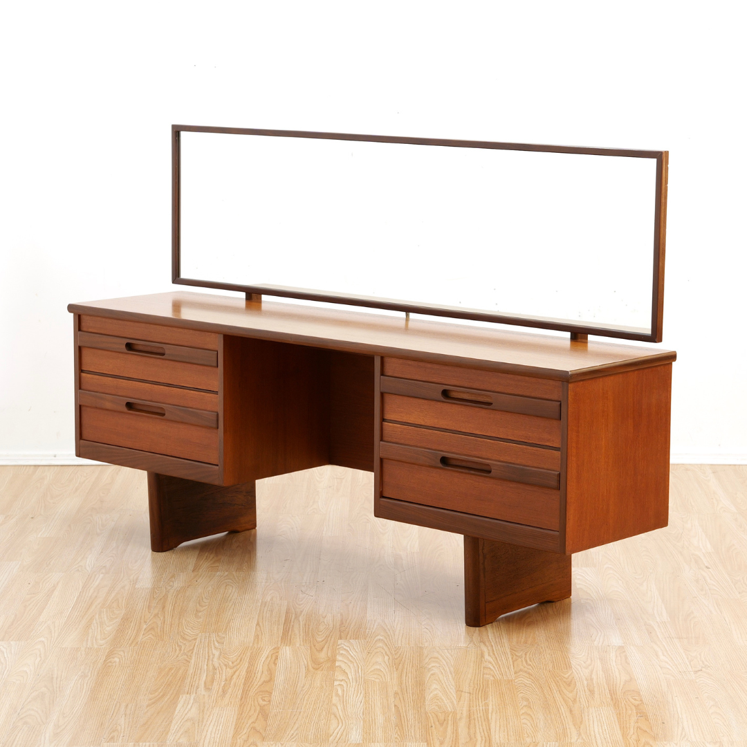 MID CENTURY TEAK VANITY BY WILLIAM LAWRENCE OF NOTTINGHAM – kinetic modern