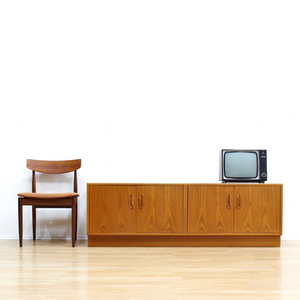 MID CENTURY LOW TEAK CREDENZA BY G PLAN