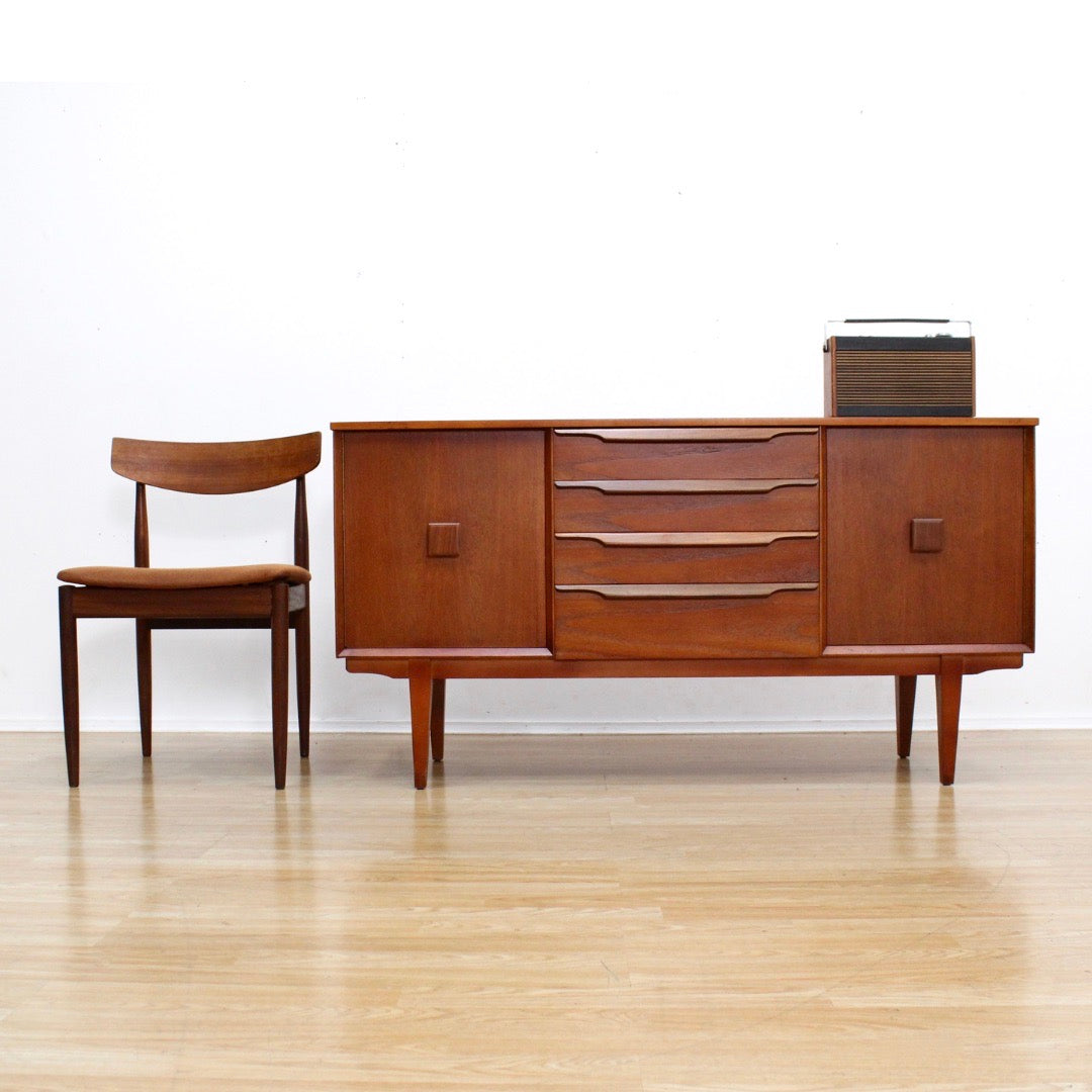MID CENTURY CREDENZA BY ELLIOTS OF NEWBURY