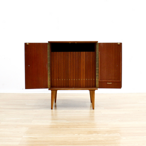 Reserved MID CENTURY VINYL RECORD CABINET BY ARNOLD FURNITURE