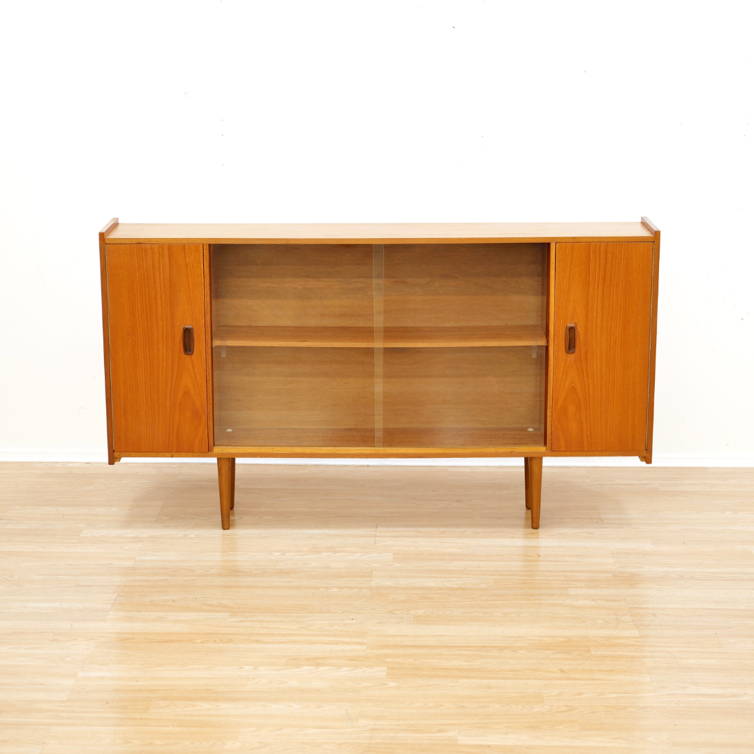 SLIM MID CENTURY TEAK CHINA DISPLAY CABINET SIDEBOARD