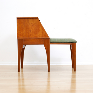 MID CENTURY ENTRYWAY SIDE TABLE BY CHIPPY HEATH