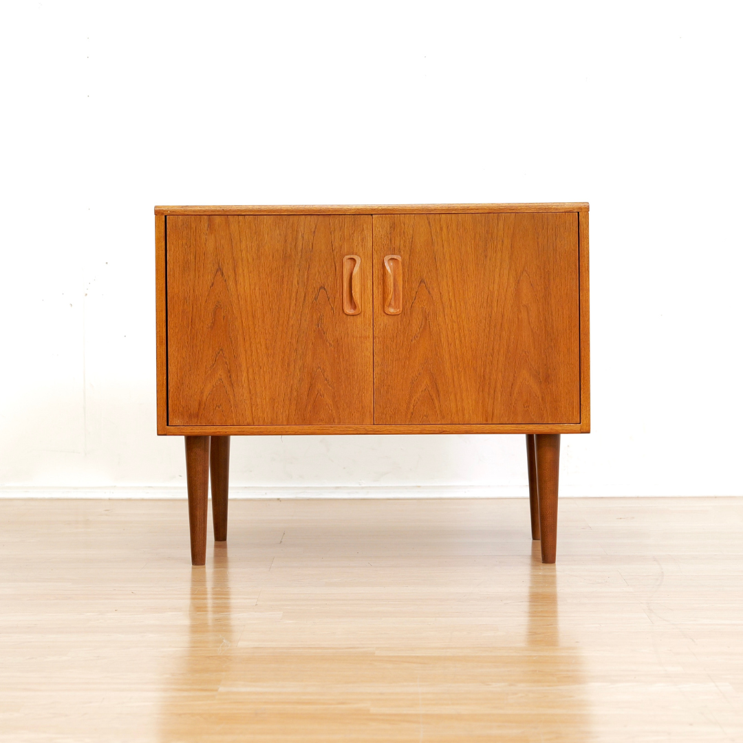 MID CENTURY TEAK STORAGE CABINET BY G PLAN