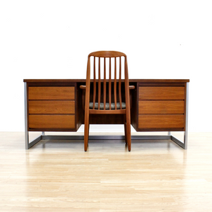 MID CENTURY TEAK DESK CHAIR BY BENNY LINDEN