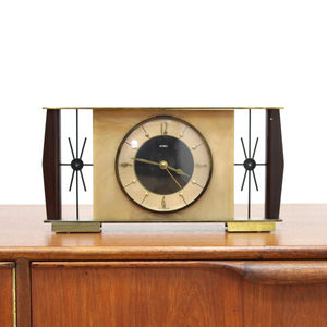 MID CENTURY MANTLE CLOCK BY METAMEC