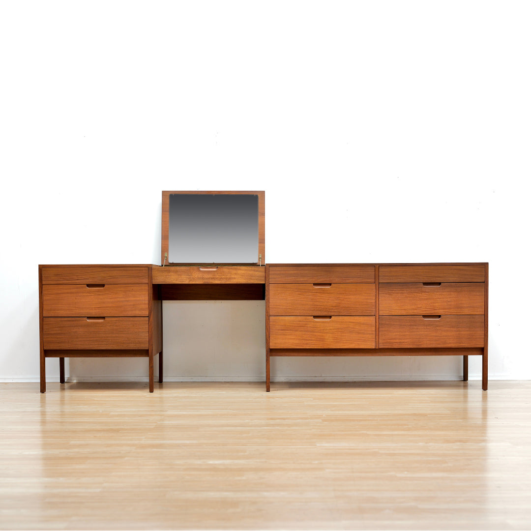 MID CENTURY VANITY DRESSER BY BY RICHARD HORNBY FOR HEALS OF LONDON