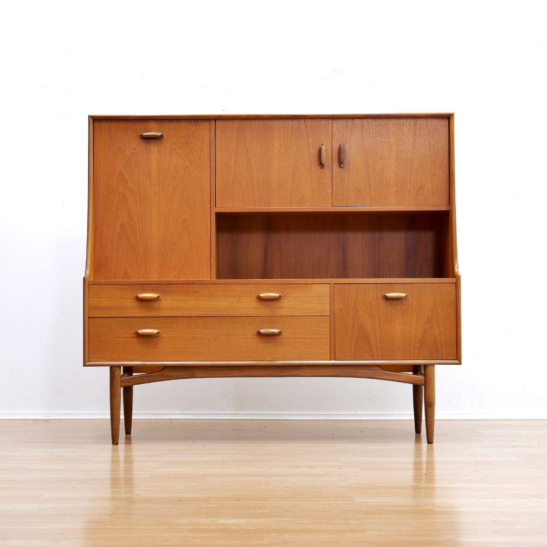 MID CENTURY DANISH RANGE TEAK CREDENZA BUFFET BY G PLAN