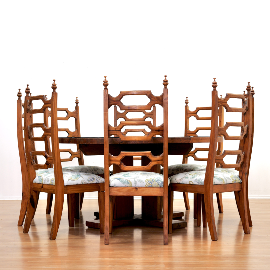 1970S HAND CARVED BRUTALIST DINING SET BY AQUARIUS ENTERPRISES AFRICA