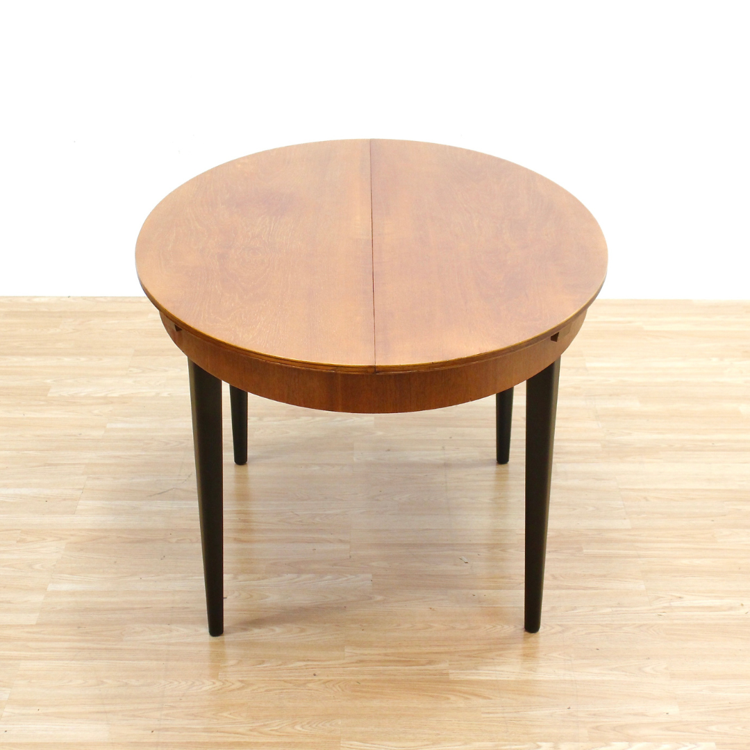 MID CENTURY OVAL DINING TABLE BY GREAVES & THOMAS