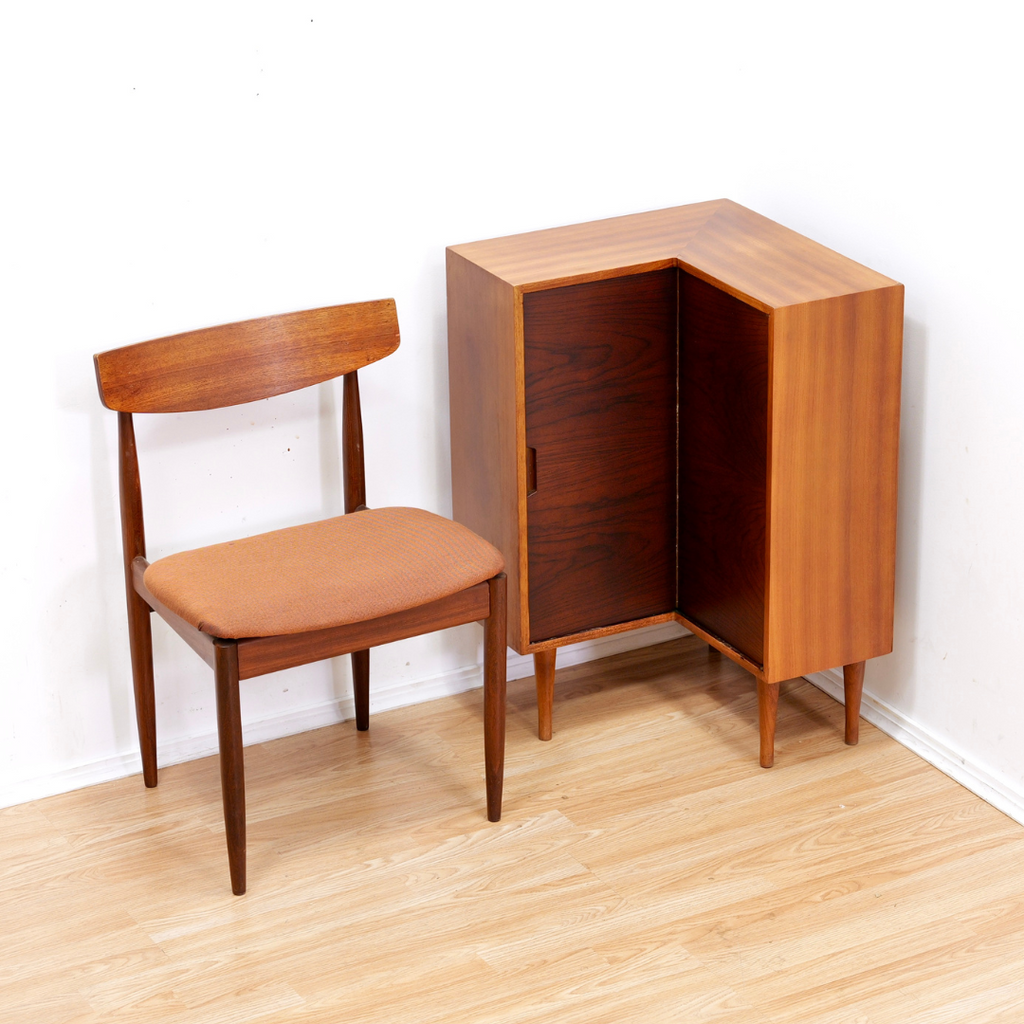 MID CENTURY MAHOGANY & ROSEWOOD CORNER UNIT BY MORRIS OF GLASGOW