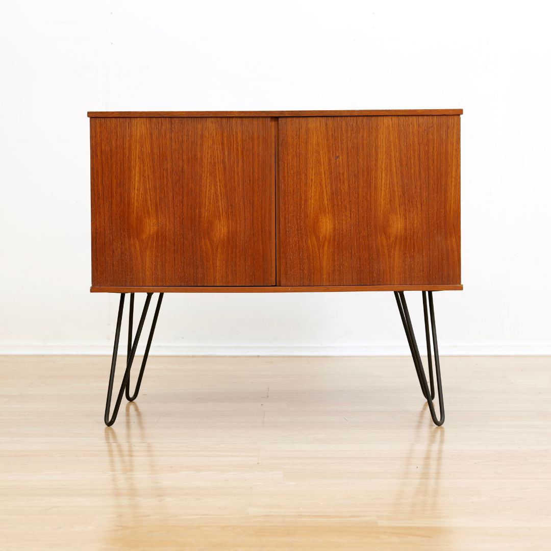 MID CENTURY TEAK VINYL RECORD STORAGE CABINET ON HAIRPIN LEGS