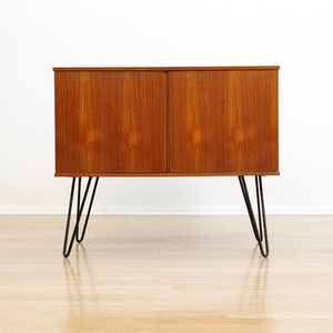 MID CENTURY TEAK VINYL RECORD STORAGE CABINET ON HAIRPIN LEGS