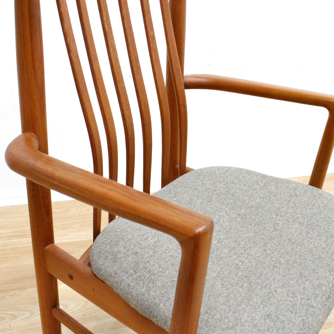 MID CENTURY TEAK DESK CHAIR BY BENNY LINDEN