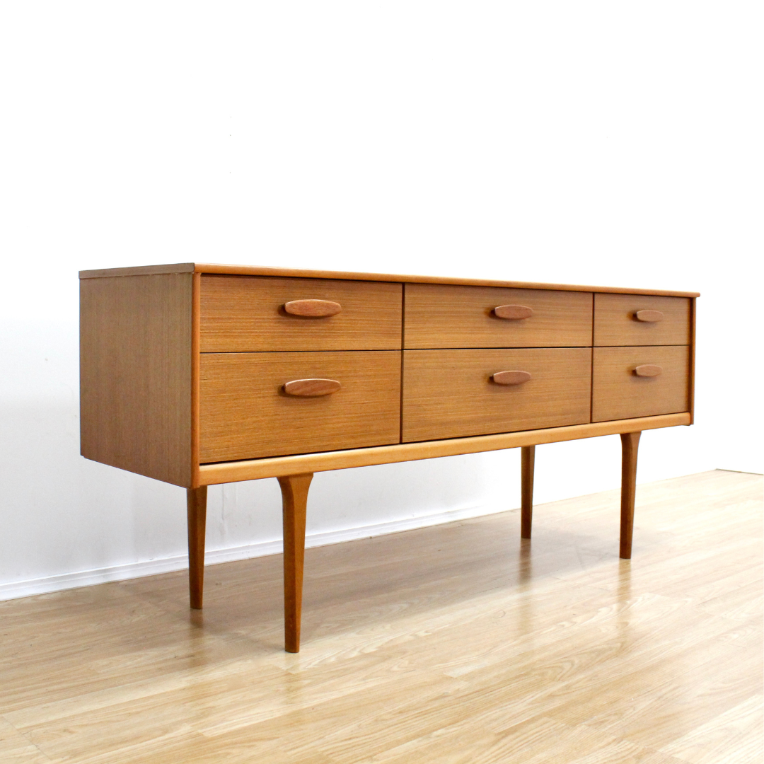 MID CENTURY SIX DRAWER DRESSER BY AUSTINSUITE FURNITURE