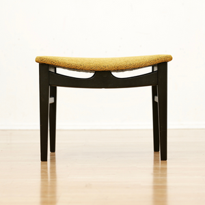 MID CENTURY ATOMIC VANITY STOOL IN EBONY & OCHRE