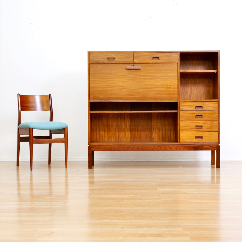 Reserved VINTAGE 1970S MILITARY BOOKCASE BY MANN EGERTON