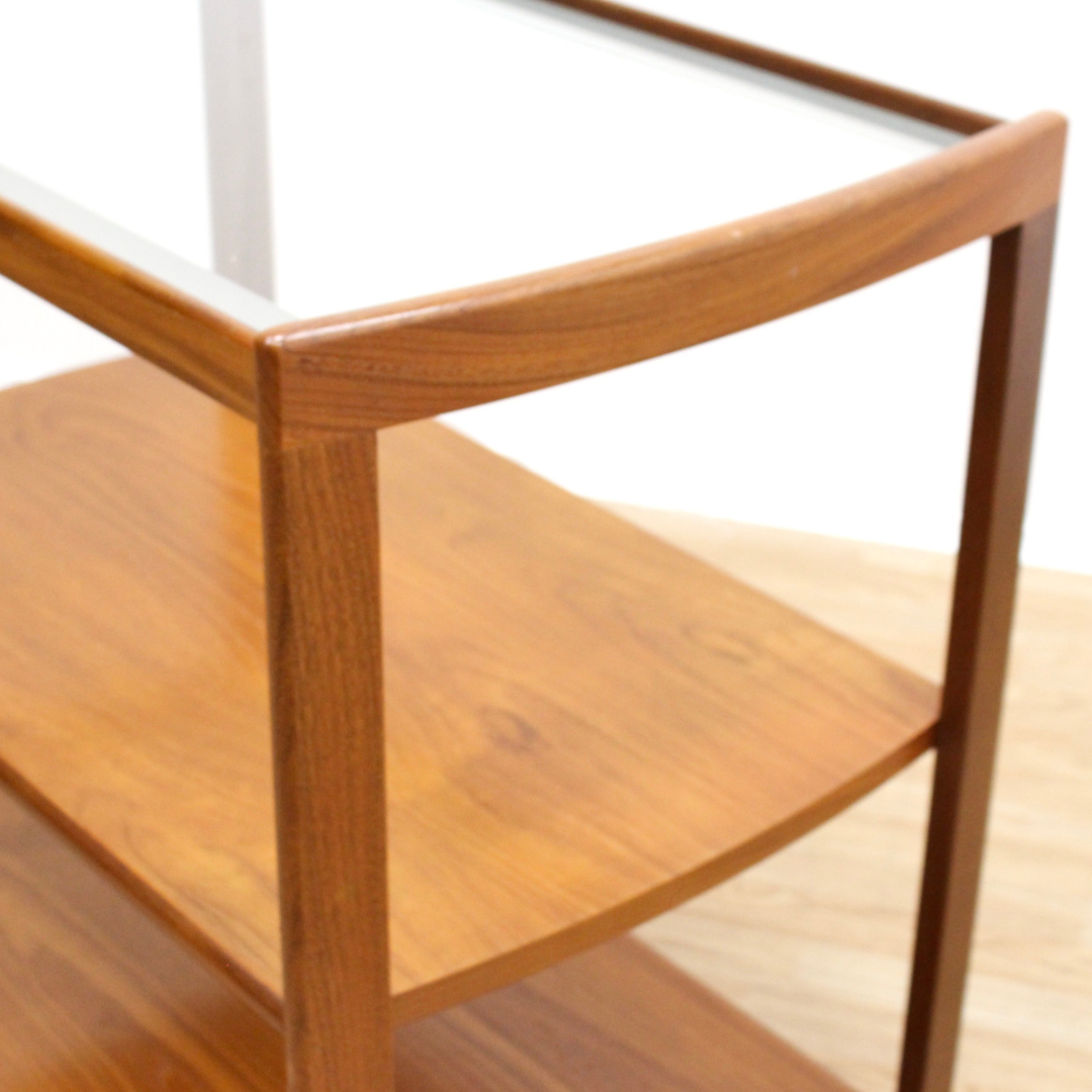 MID CENTURY BAR CART IN TEAK & GLASS