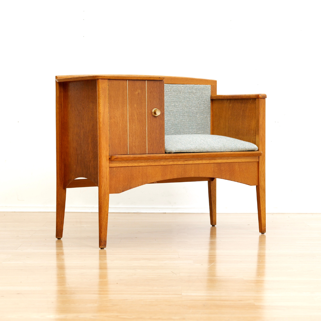 MID CENTURY OAK GOSSIP BENCH BY CHIPPY HEATH