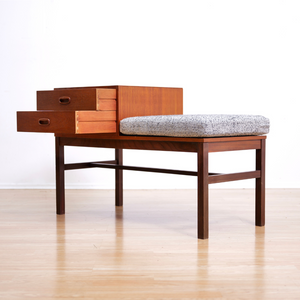 VINTAGE DANISH MODERN TEAK ENTRYWAY GOSSIP BENCH