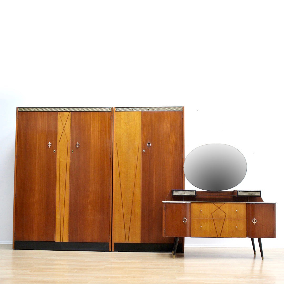 MID CENTURY BEDROOM SET BY RAVEN FURNITURE